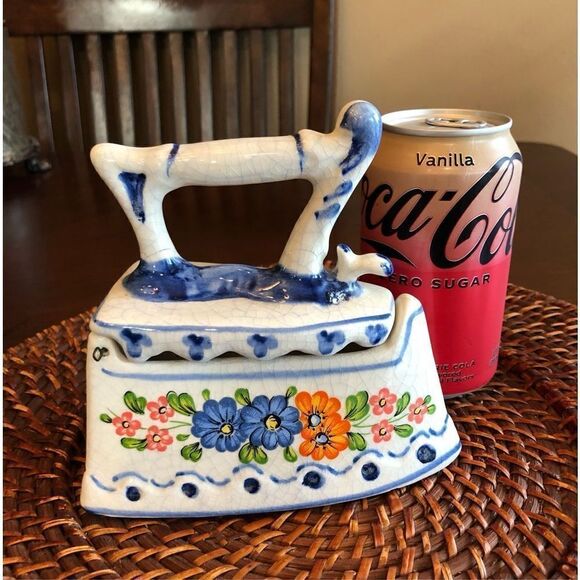 VINTAGE - 🎉HP🎉 Unique Decorative Porcelain Jewelry/Trinket BoxFrench Country - Picture 10 of 16